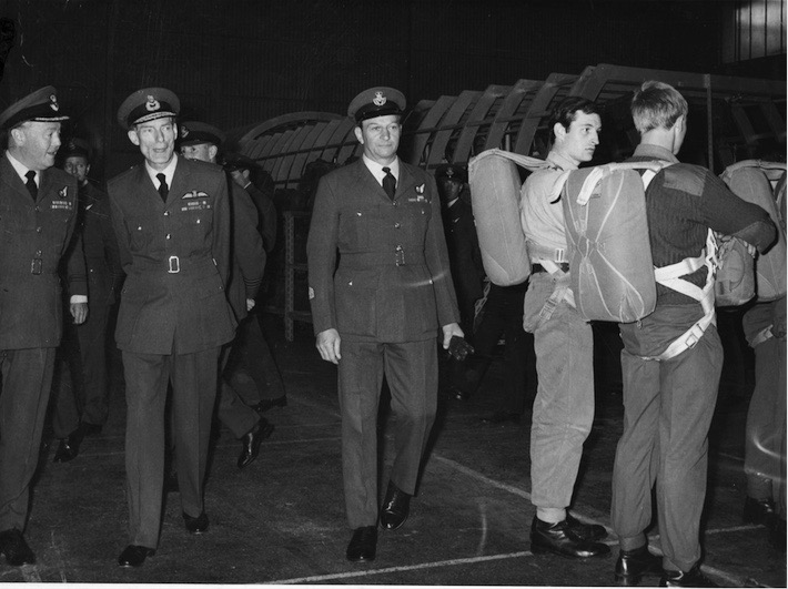 AOC 1 ss 21 MAY 1972