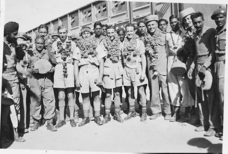 STAFF GARLANDS NOV 1945 ENH ss